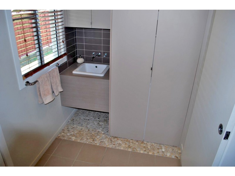 59 Vasey Street, Avenell Heights QLD 4670