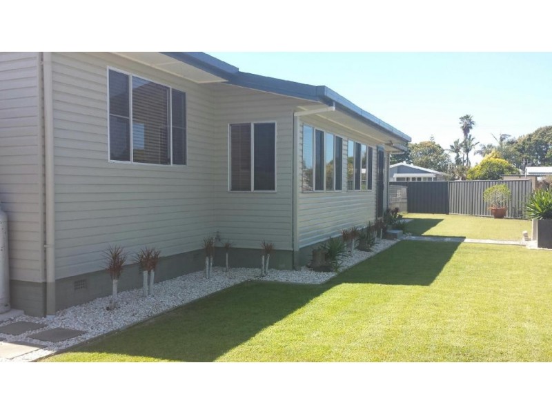 59 Vasey Street, Avenell Heights QLD 4670