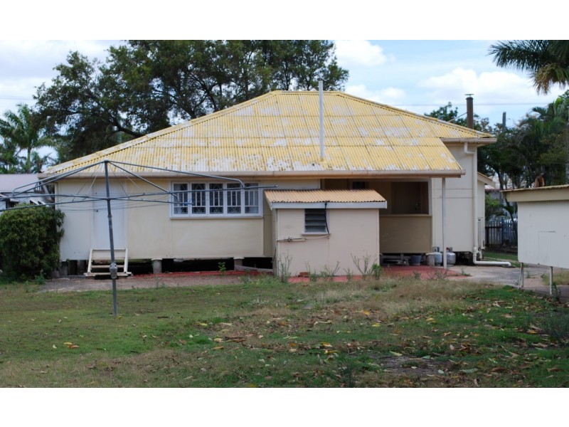360 Bourbong Street, Millbank QLD 4670