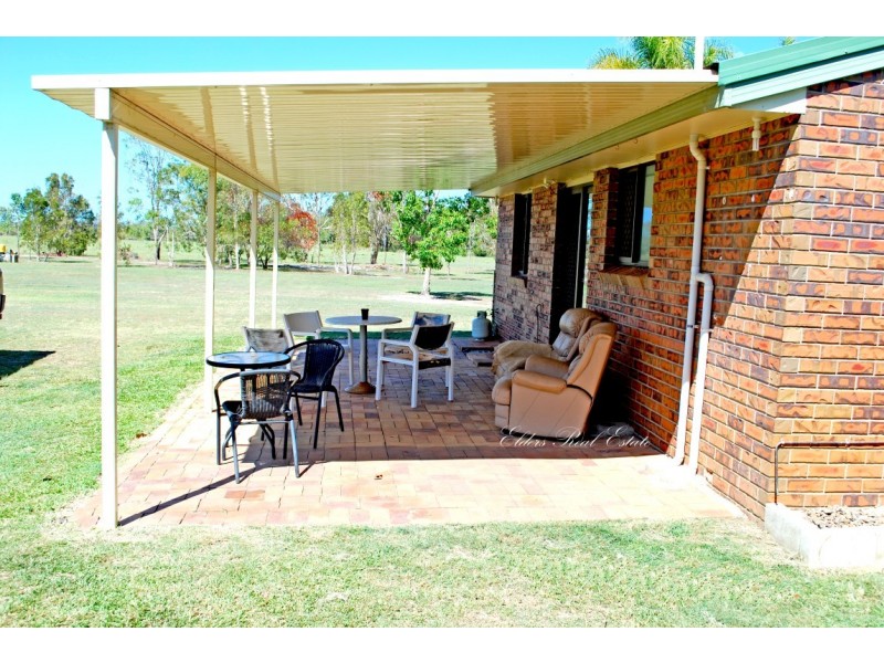 446 Moore Park Rd, Moore Park Beach QLD 4670