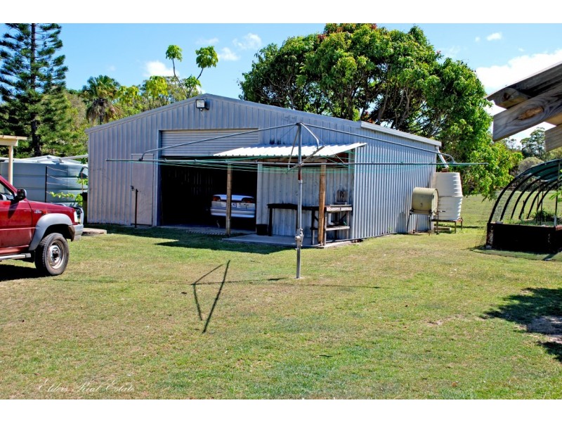 446 Moore Park Rd, Moore Park Beach QLD 4670