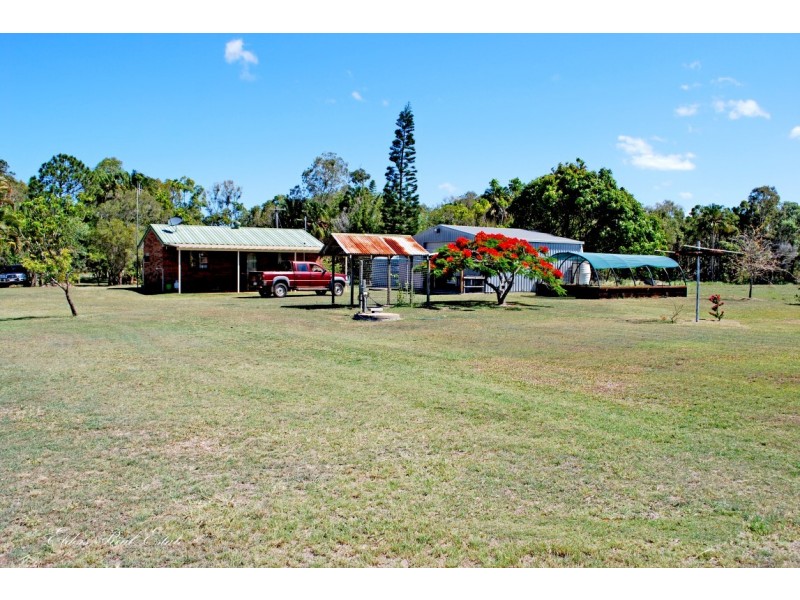 446 Moore Park Rd, Moore Park Beach QLD 4670
