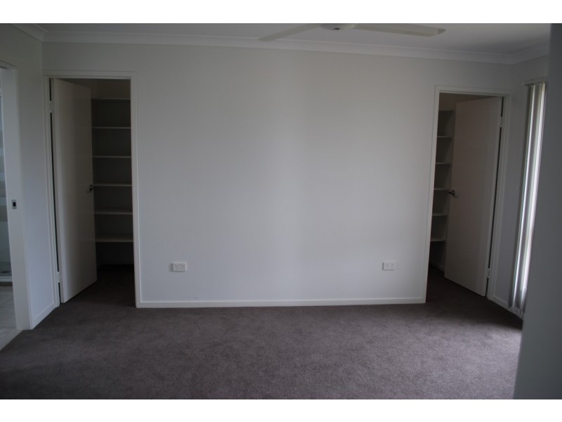 1 Undara Crt, Branyan QLD 4670