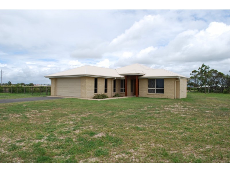 1 Undara Crt, Branyan QLD 4670