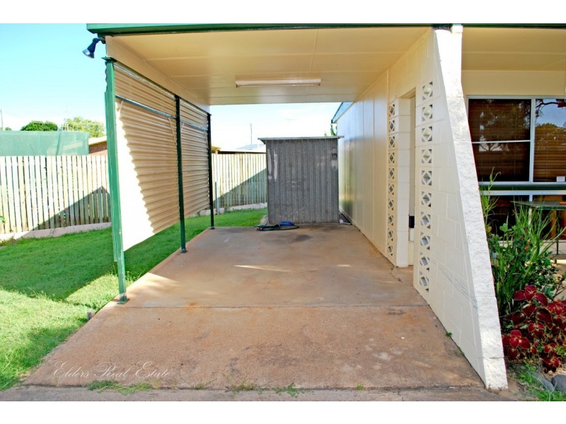 14 Row St, Kepnock QLD 4670