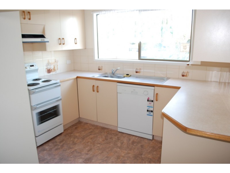 7 Kolan St, Bundaberg North QLD 4670