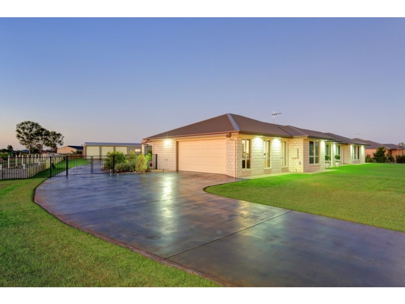 25 Palmerston Dr, Branyan QLD 4670