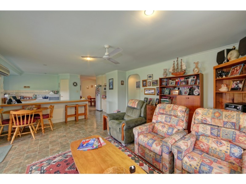 17 Bourke Ct, Norville QLD 4670