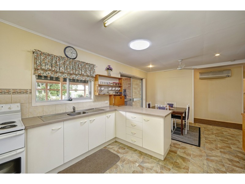 30 Williams Rd, Svensson Heights QLD 4670