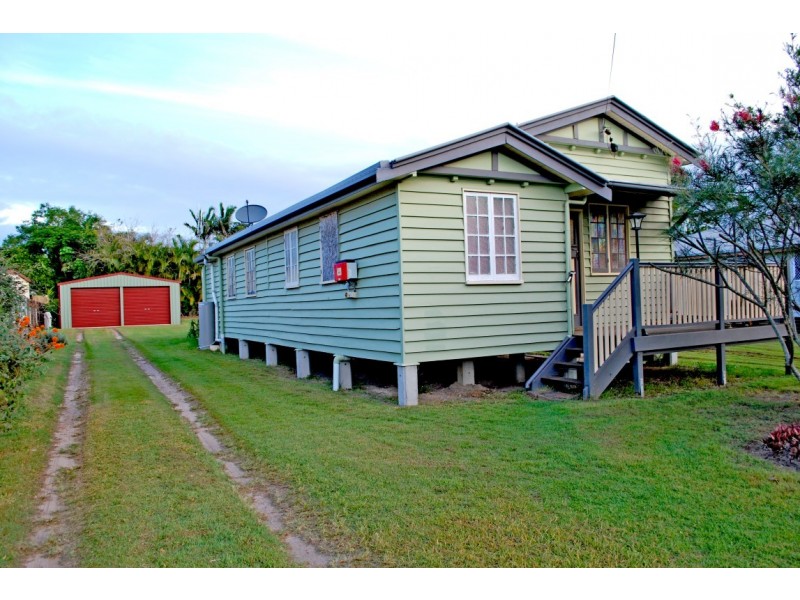 20 High St, Walkervale QLD 4670