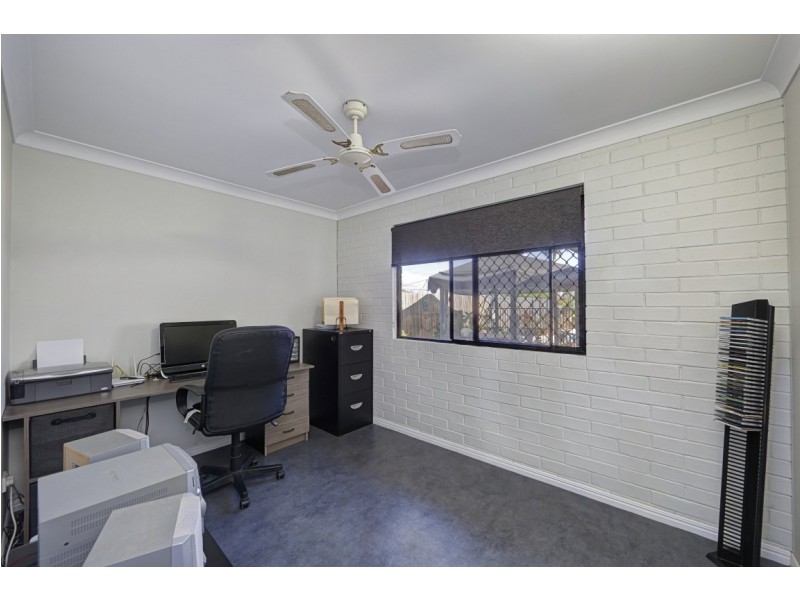 32 The Strand West, Thabeban QLD 4670