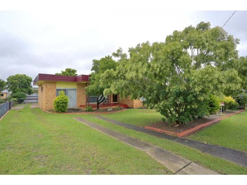 30 Williams Rd, Svensson Heights QLD 4670