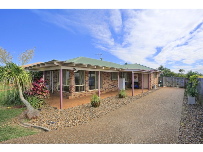 16 Dennis Crt, Avoca QLD 4670