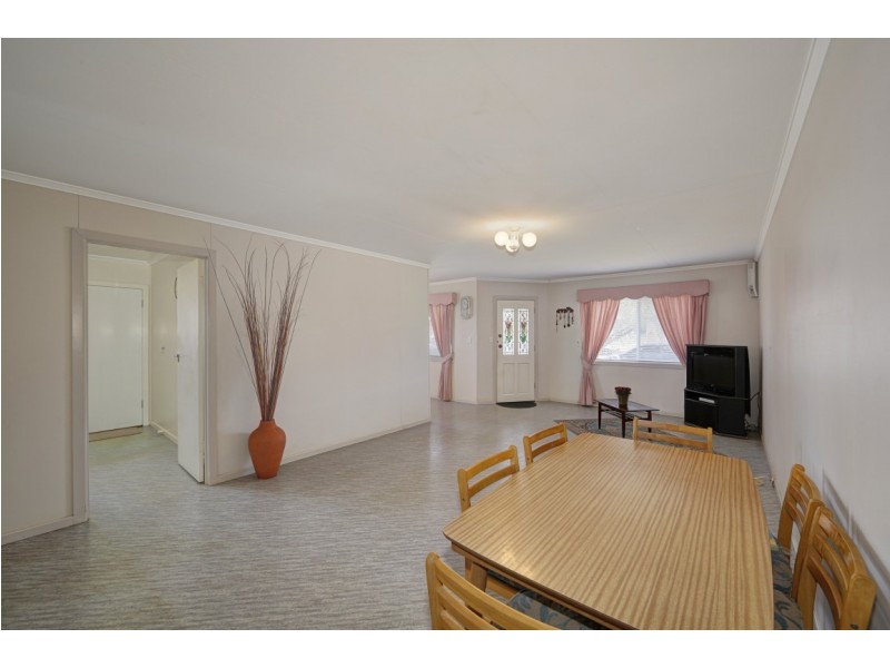 9 Schmidt St, Kepnock QLD 4670