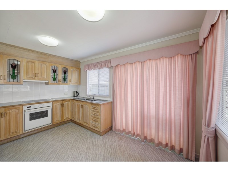 9 Schmidt St, Kepnock QLD 4670