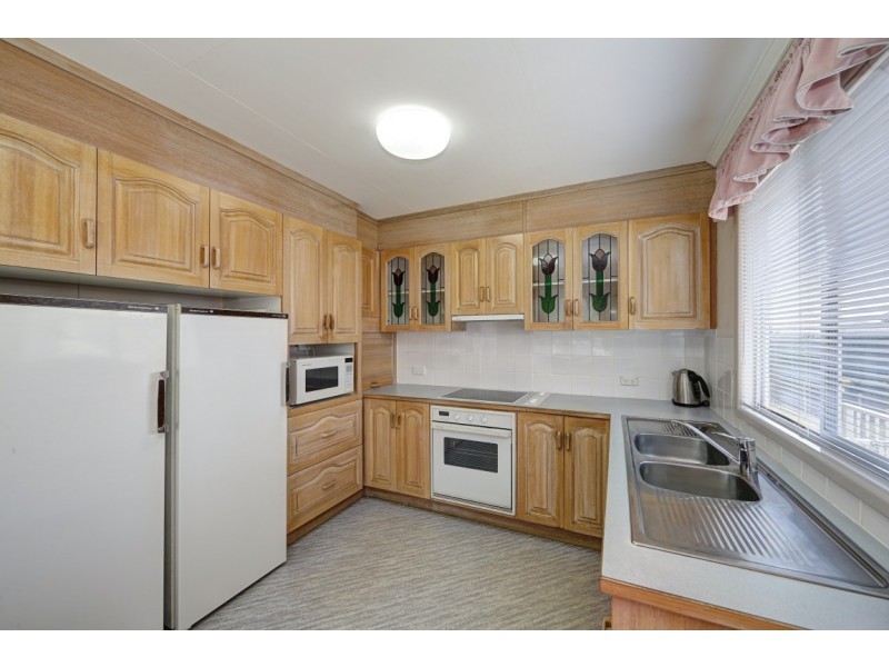 9 Schmidt St, Kepnock QLD 4670