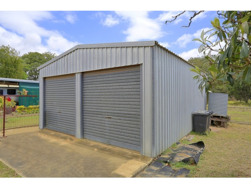 9 Schmidt St, Kepnock QLD 4670