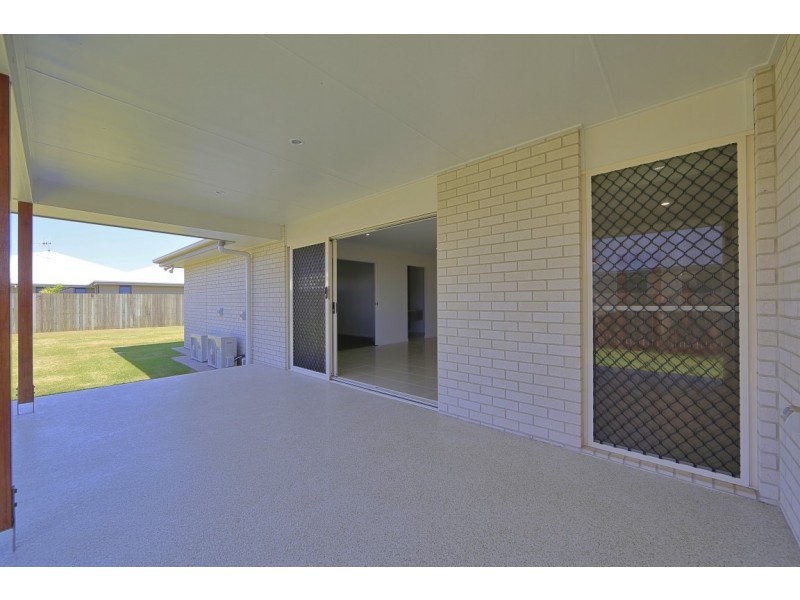 6 PALERMO AVENUE, Ashfield QLD 4670