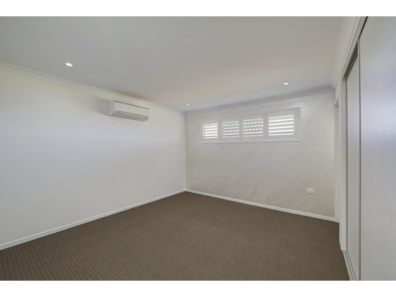 6 PALERMO AVENUE, Ashfield QLD 4670