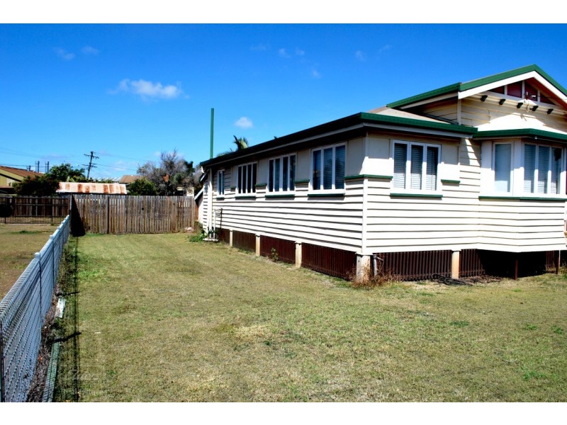 26 STEUART STREET, Bundaberg North QLD 4670