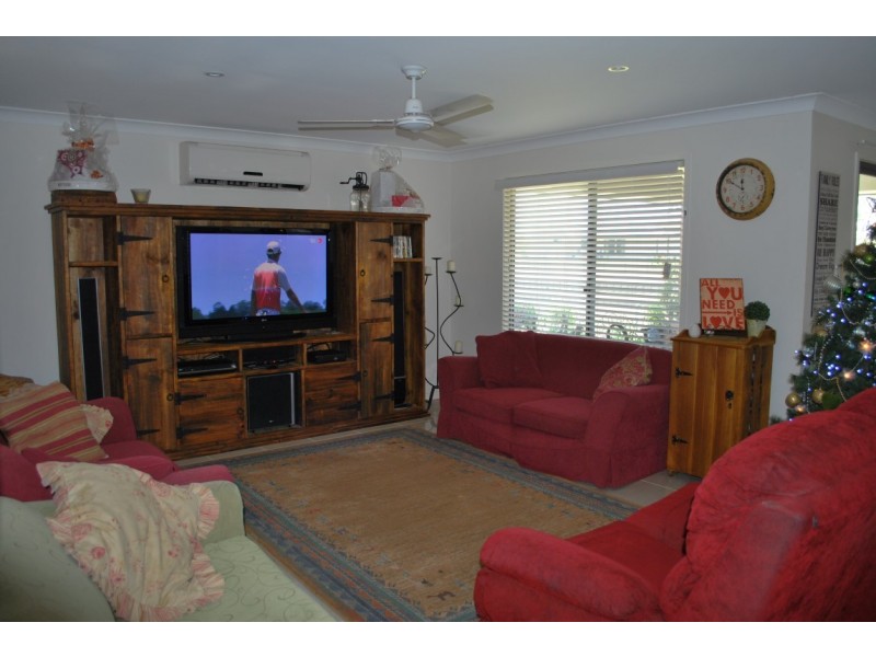 5 VILLA COURT, Ashfield QLD 4670