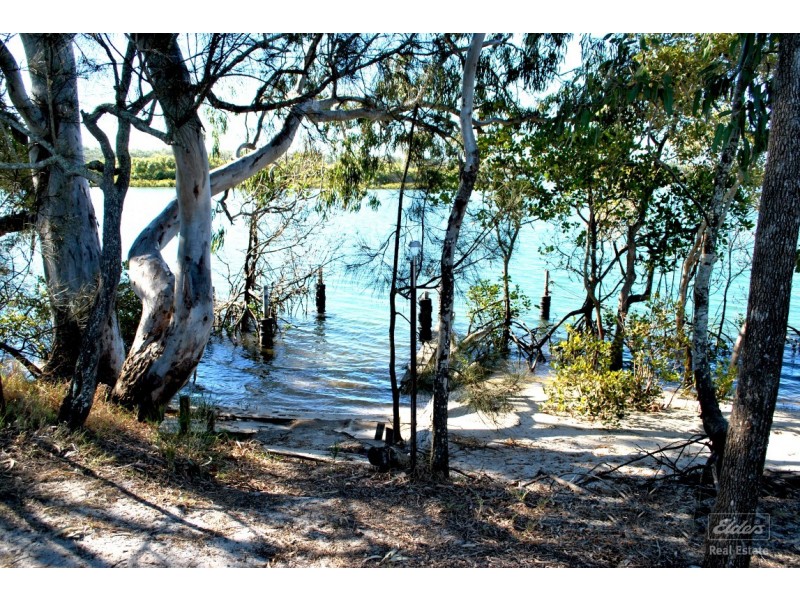 11 Island View Dr., Winfield QLD 4670