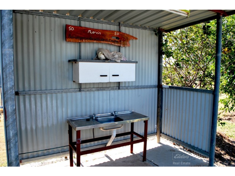 11 Island View Dr., Winfield QLD 4670