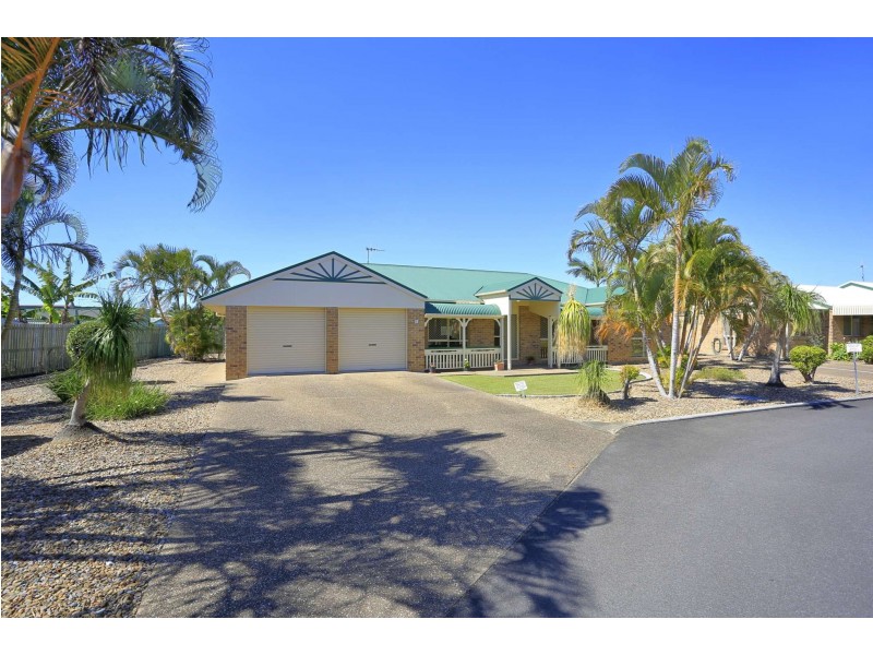 1/20 VASEY STREET, Avenell Heights QLD 4670