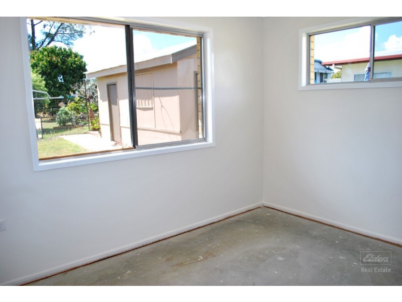 26 MCVEIGH STREET, Kepnock QLD 4670