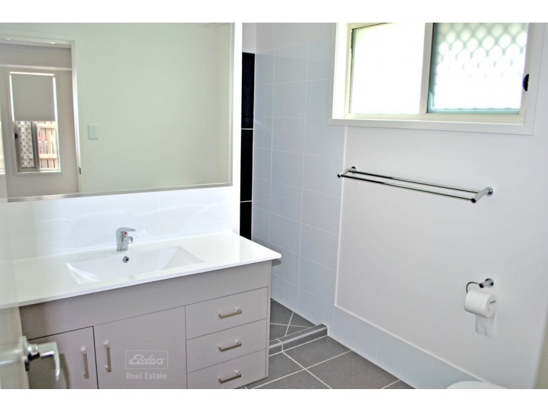 1151 MOORE PARK ROAD, Gooburrum QLD 4670