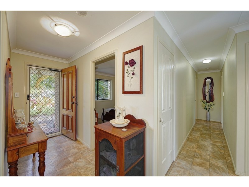 175 SUNNYBRAE CIRCUIT, Redridge QLD 4660