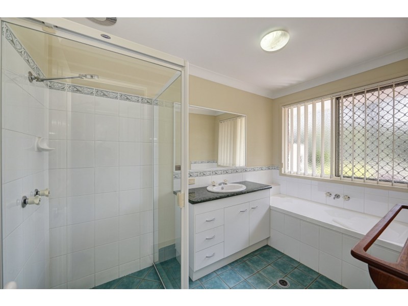175 SUNNYBRAE CIRCUIT, Redridge QLD 4660