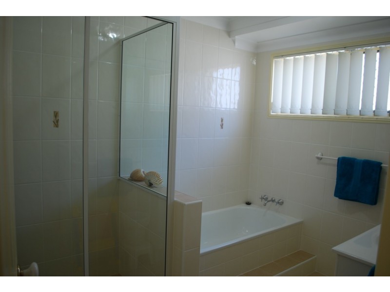 5 SHAUN COURT, Kalkie QLD 4670