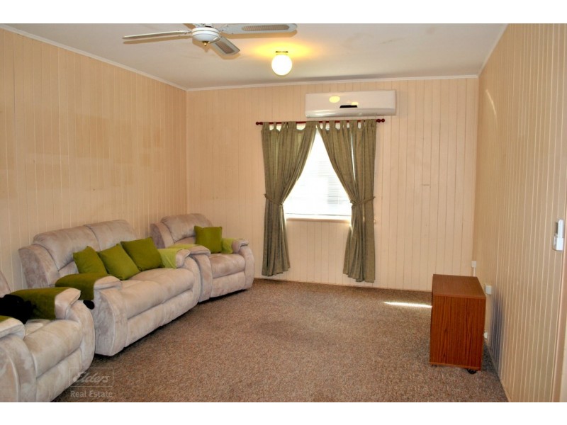 46 BAKER STREET, Kepnock QLD 4670