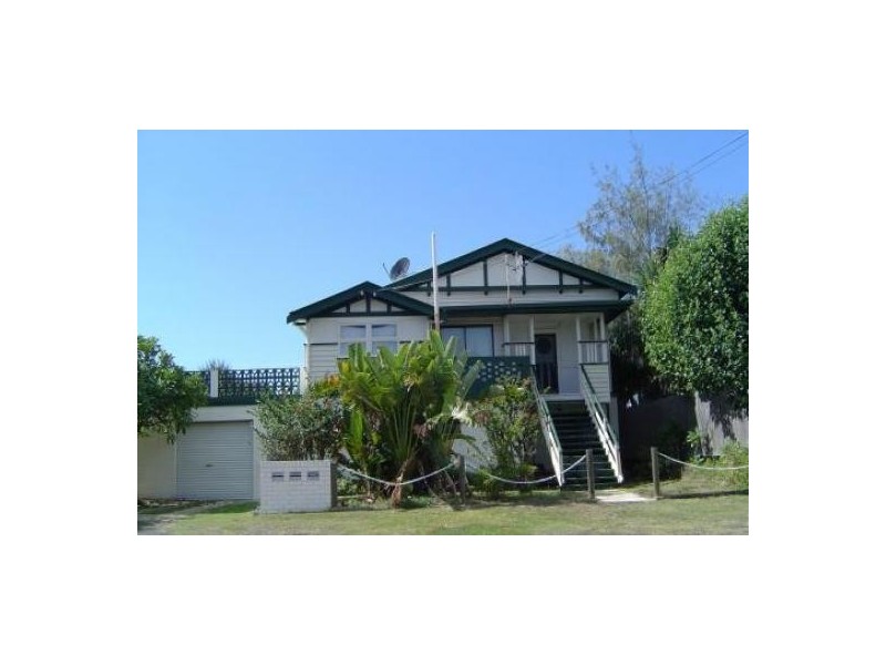 1 121 Woongarra Scenic Drive, Bargara QLD 4670