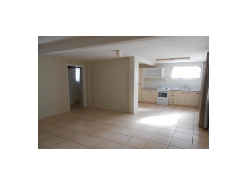 1 121 Woongarra Scenic Drive, Bargara QLD 4670