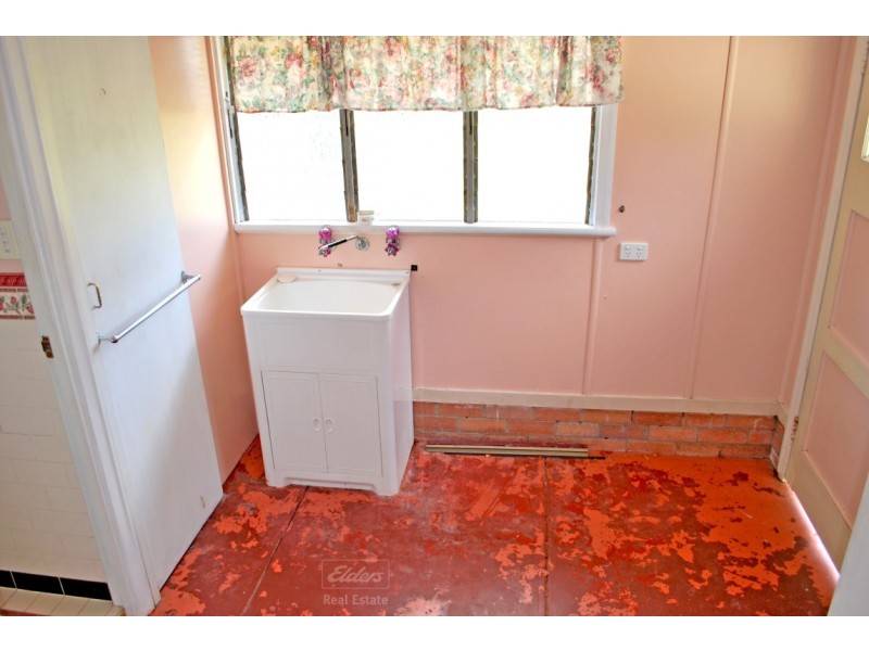53 TARAKAN STREET, Svensson Heights QLD 4670