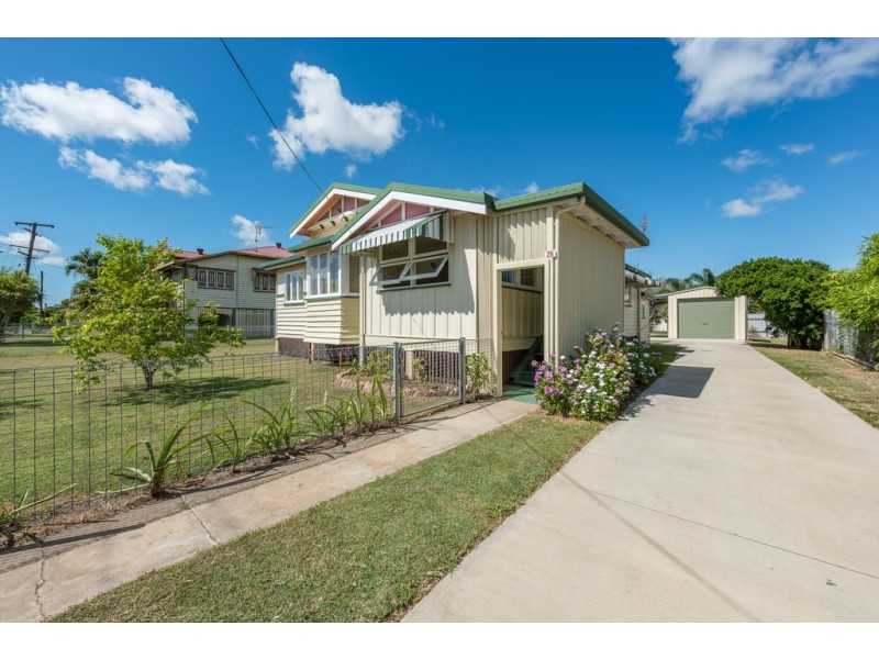 26 STEUART STREET, Bundaberg North QLD 4670