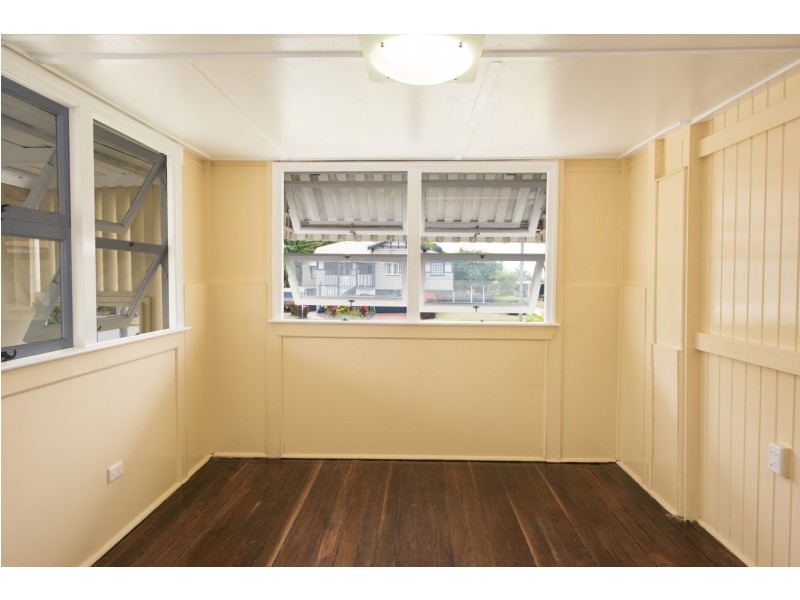 26 STEUART STREET, Bundaberg North QLD 4670