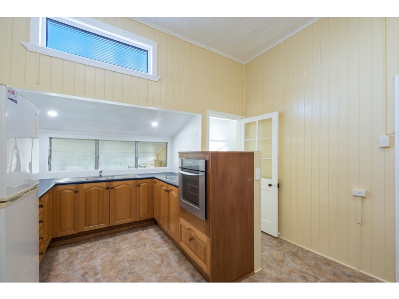 26 STEUART STREET, Bundaberg North QLD 4670