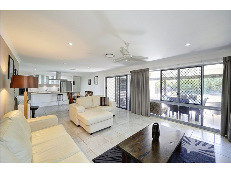 31 SERENITY DRIVE, Kalkie QLD 4670