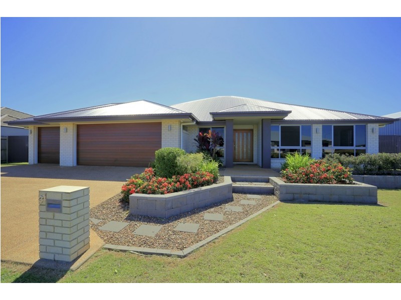 31 SERENITY DRIVE, Kalkie QLD 4670