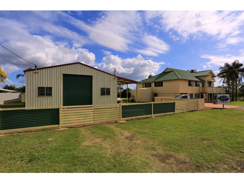 79 ZIELKE AVENUE, Kalkie QLD 4670