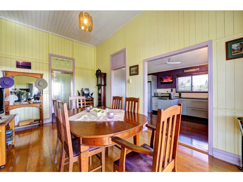 79 ZIELKE AVENUE, Kalkie QLD 4670