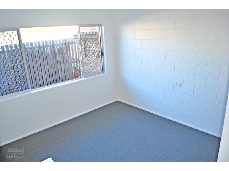 Unit 2 2 Thomsen Street, Millbank QLD 4670