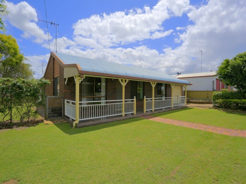 15 DIAMOND STREET, Millbank QLD 4670
