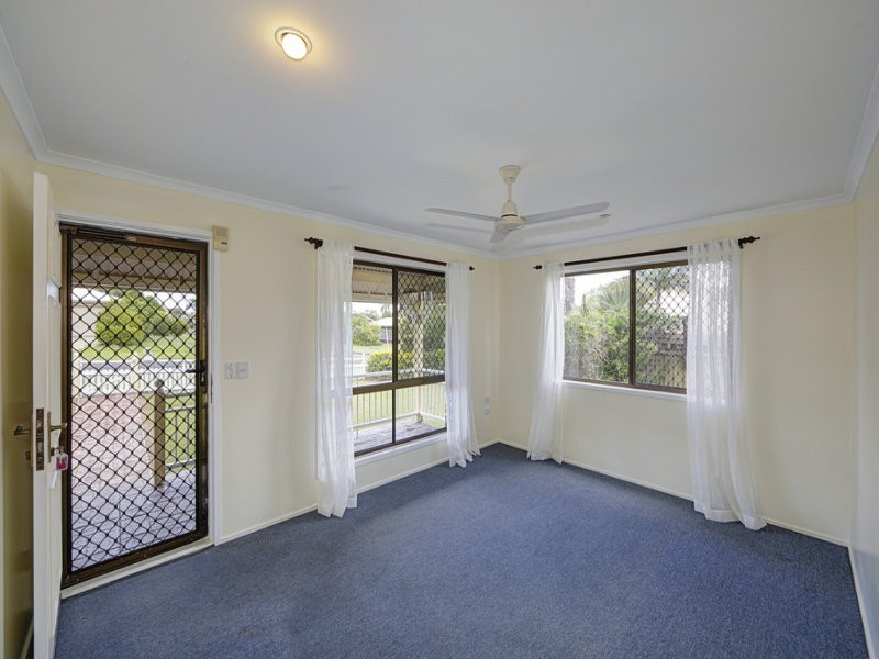 15 DIAMOND STREET, Millbank QLD 4670