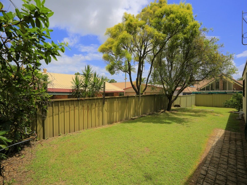 15 DIAMOND STREET, Millbank QLD 4670