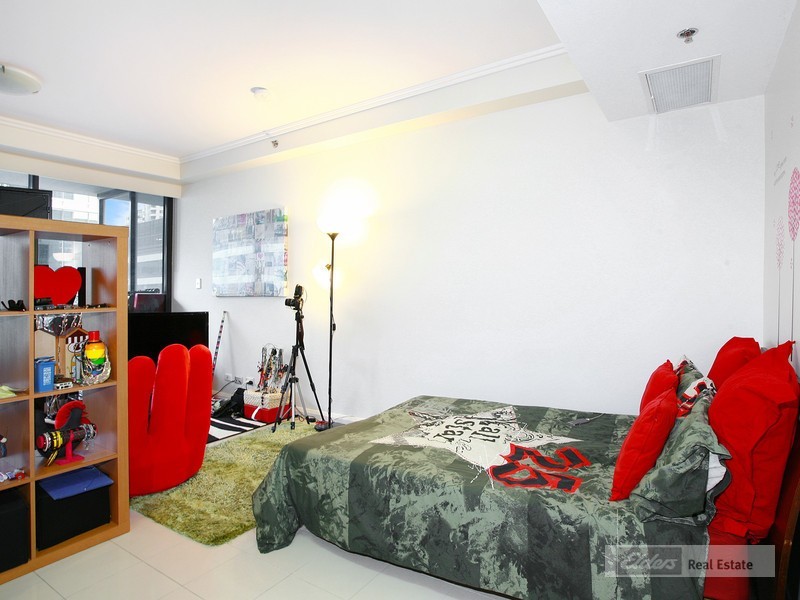 2003 / 91 Liverpool Street, Sydney NSW 2000