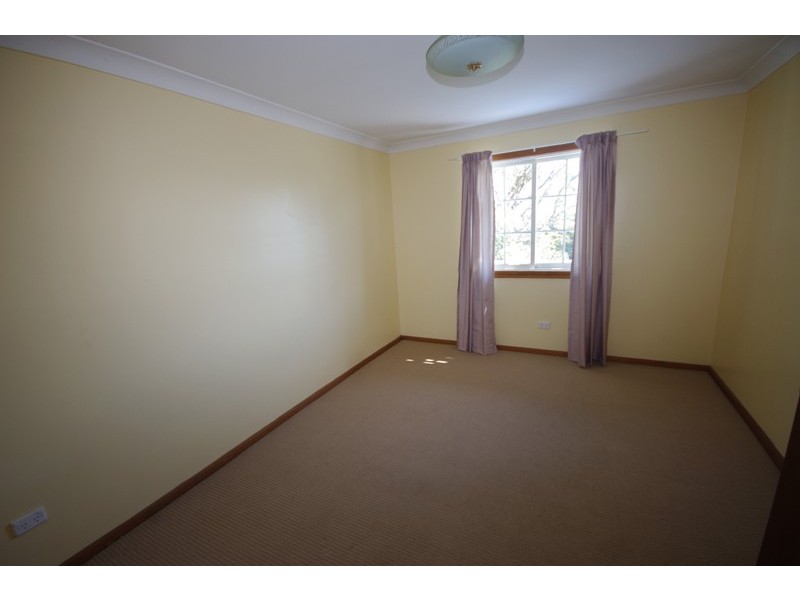 10 Ophir Street, Orient Point NSW 2540